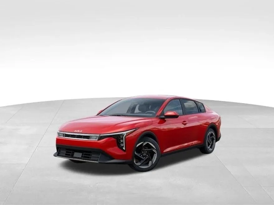 2025 Kia K4 EX photo 1