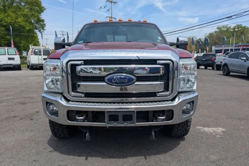 2016 Ford F-350 Lariat photo 1