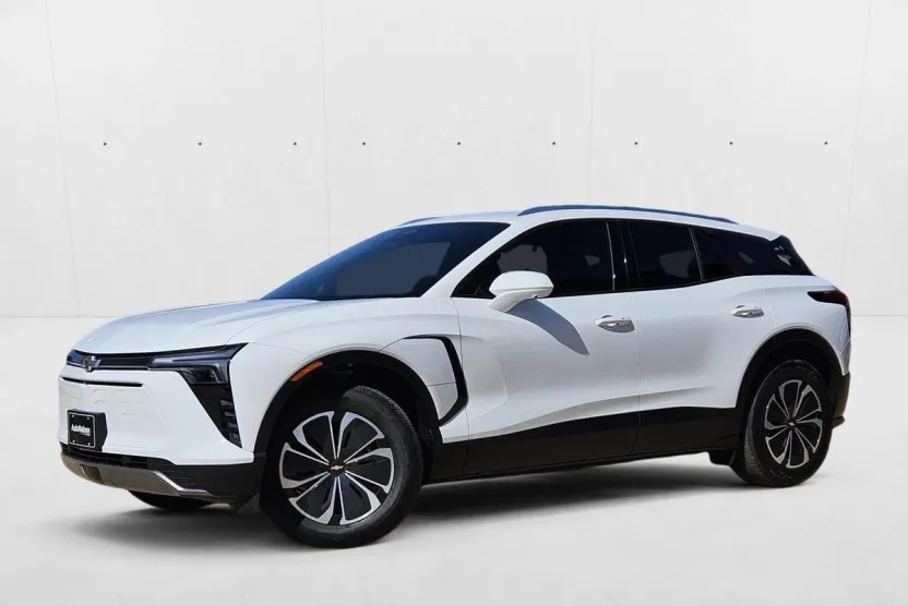 2024 Chevrolet Blazer EV photo 1