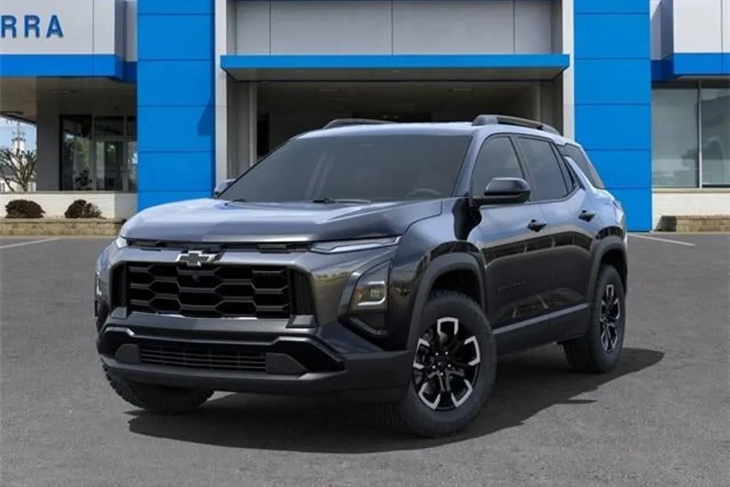 2026 Chevrolet Equinox ACTIV photo 1