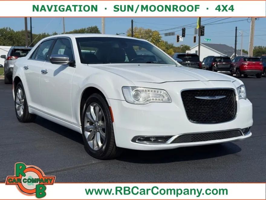 2019 Chrysler 300 Limited photo 1