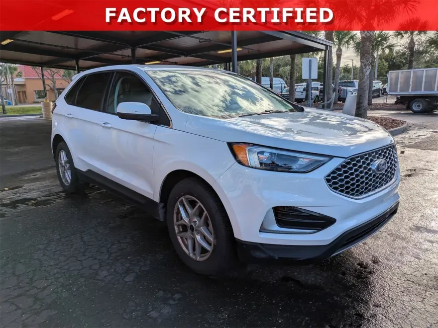 2023 Ford Edge SEL photo 1