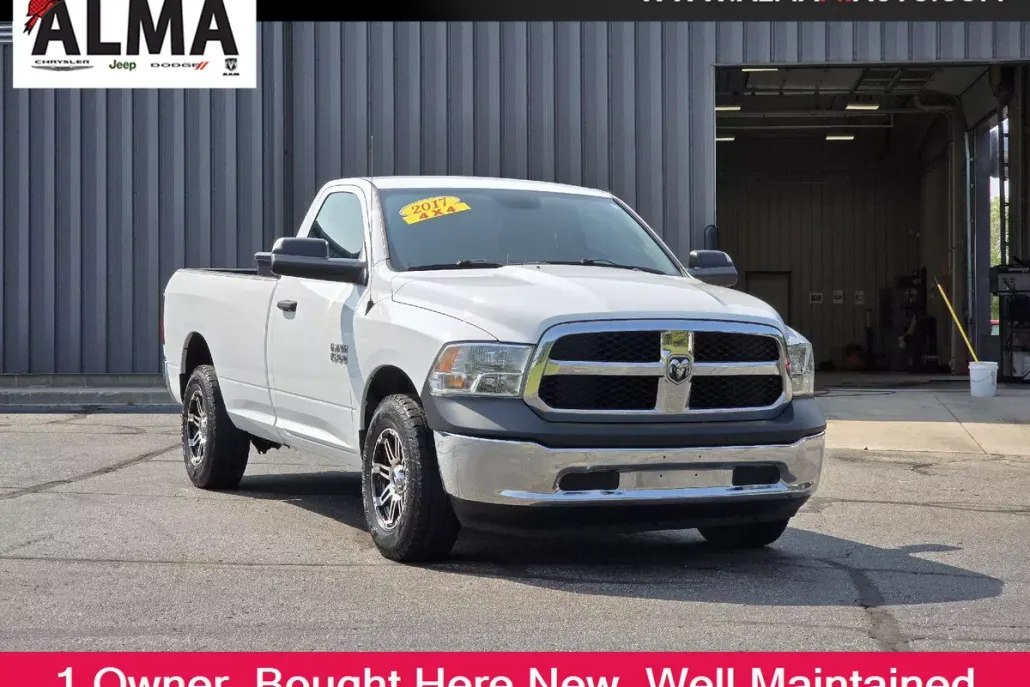 2017 Ram 1500 Tradesman photo 1