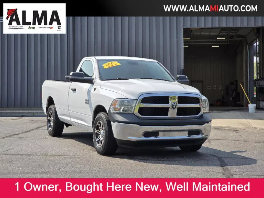 2017 Ram 1500 Tradesman photo 1