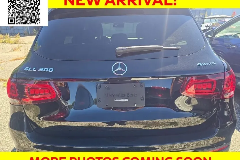 2022 Mercedes Benz GLC 300 4MATIC photo 1