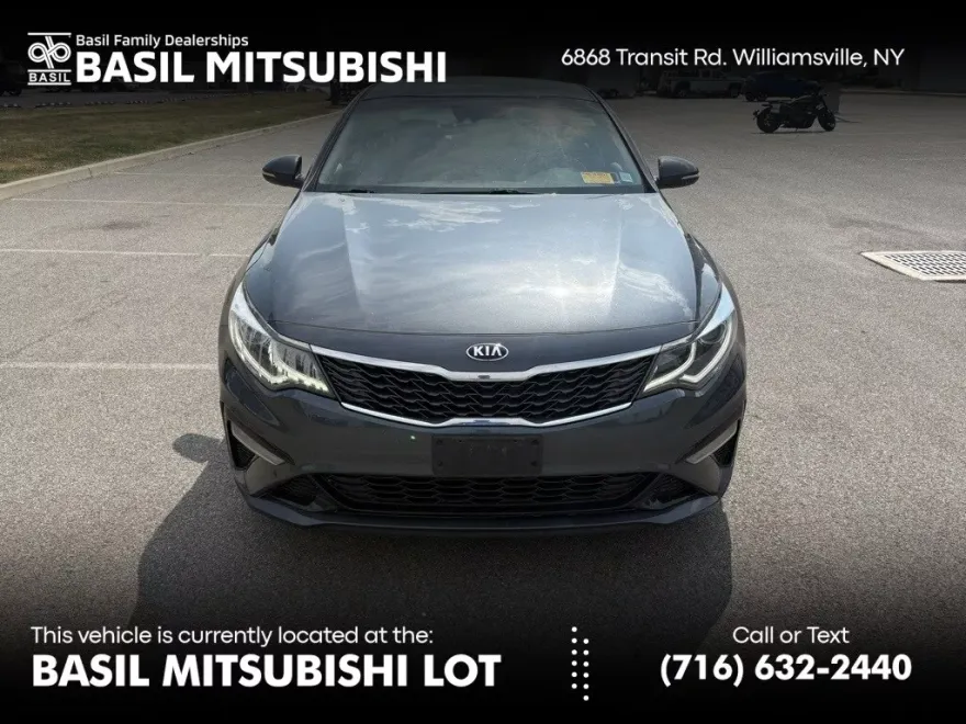 2020 Kia Optima LX photo 1
