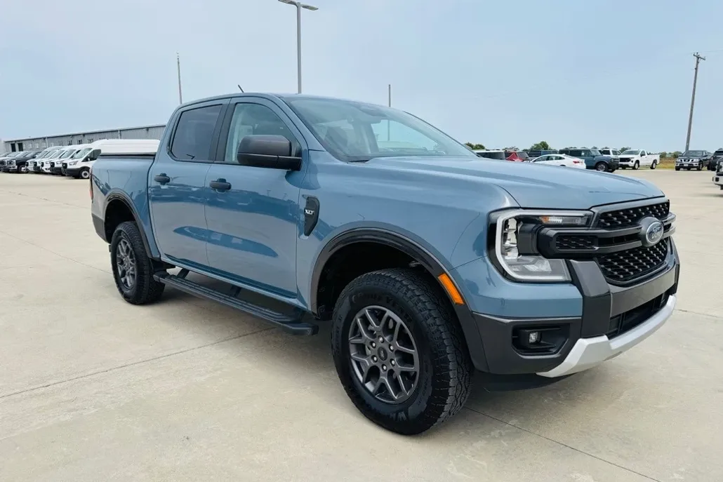 2024 Ford Ranger XLT photo 1