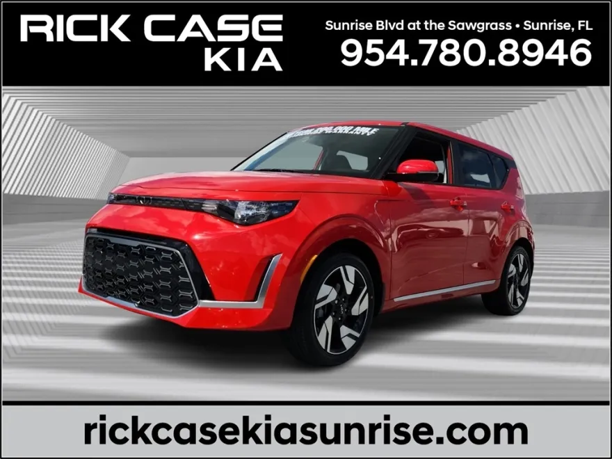 2025 Kia Soul GT-Line photo 1