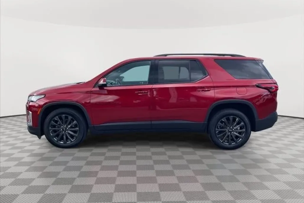 2023 Chevrolet Traverse RS photo 1