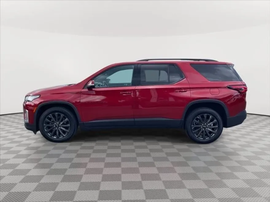 2023 Chevrolet Traverse RS photo 1