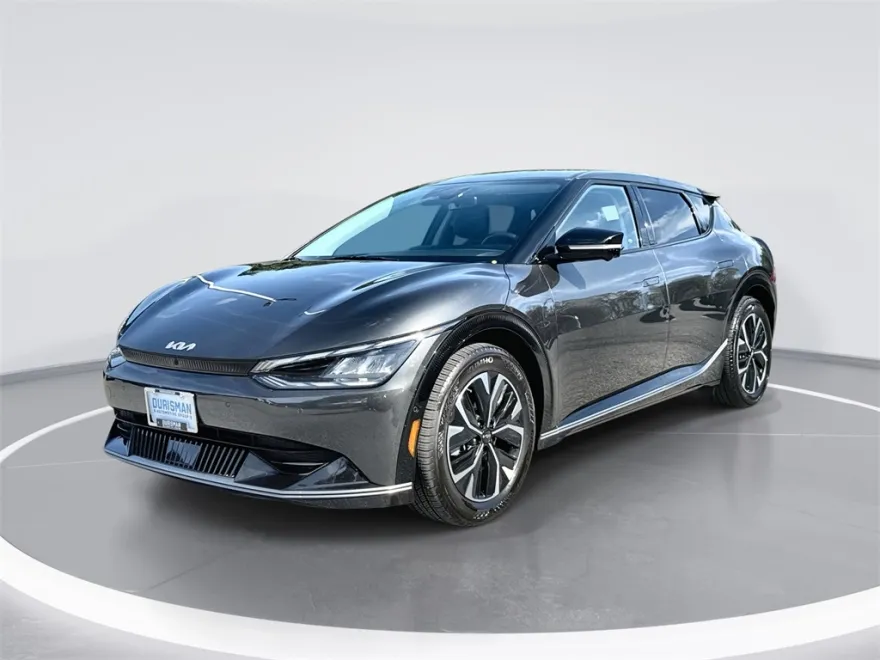 2022 Kia EV6 Wind photo 1