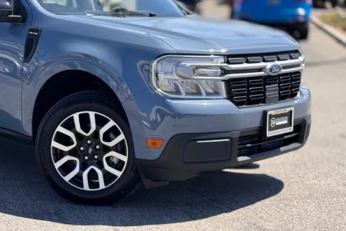 2024 Ford Maverick Lariat photo 3