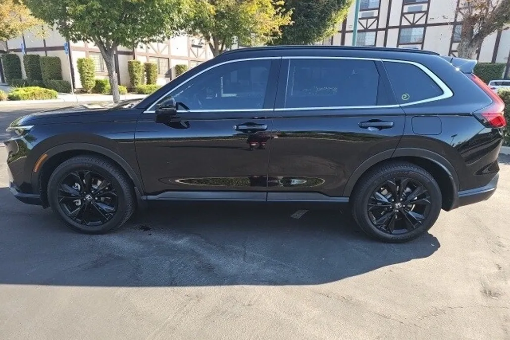 2024 Honda CR-V Sport Touring photo 1
