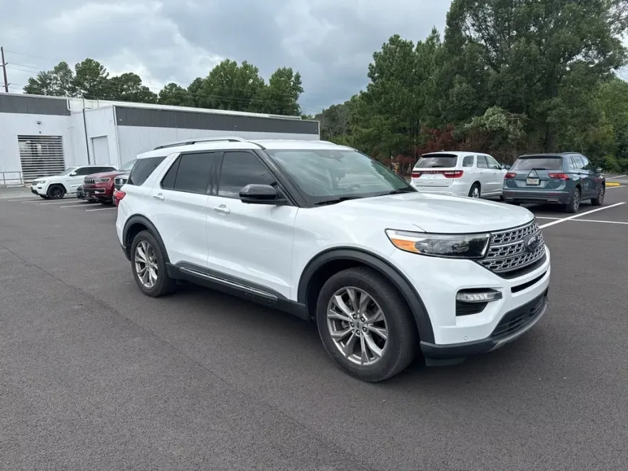 2021 Ford Explorer Limited photo 1