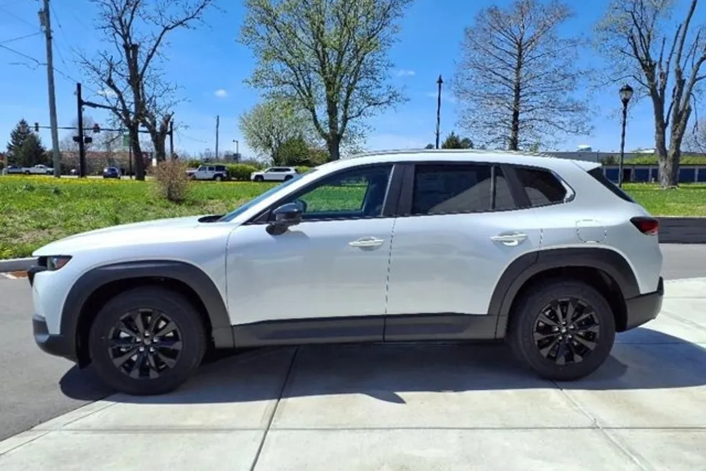2025 Mazda CX-50 2.5 S Premium photo 1