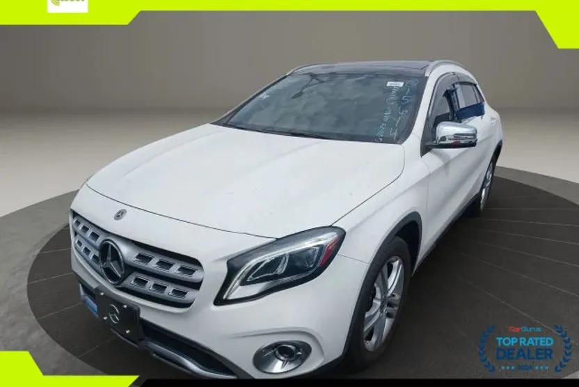 2019 Mercedes Benz GLA 250 4MATIC photo 1