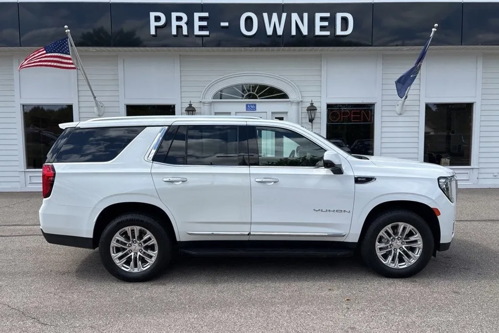 2021 Gmc Yukon SLT photo 1
