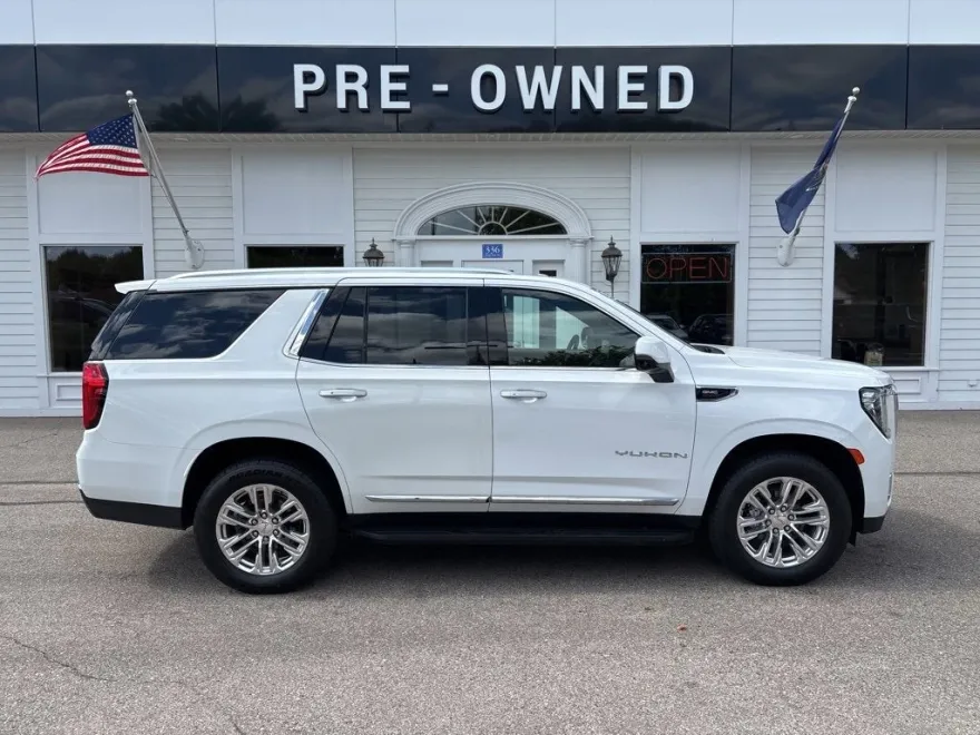 2021 Gmc Yukon SLT photo 1