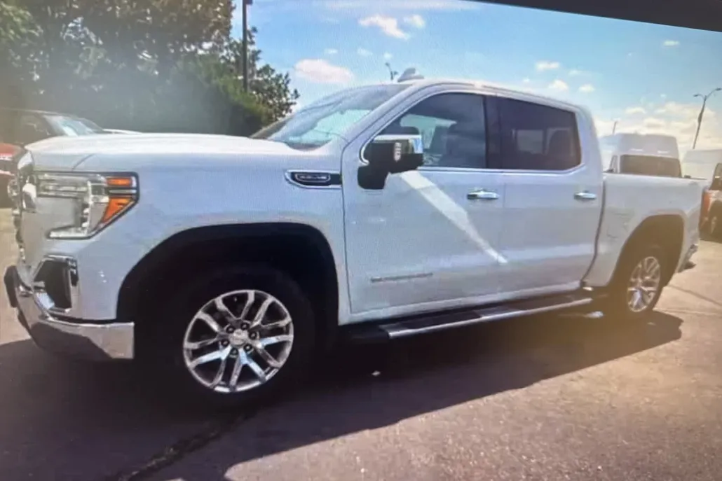 2021 Gmc Sierra 1500 SLT photo 1