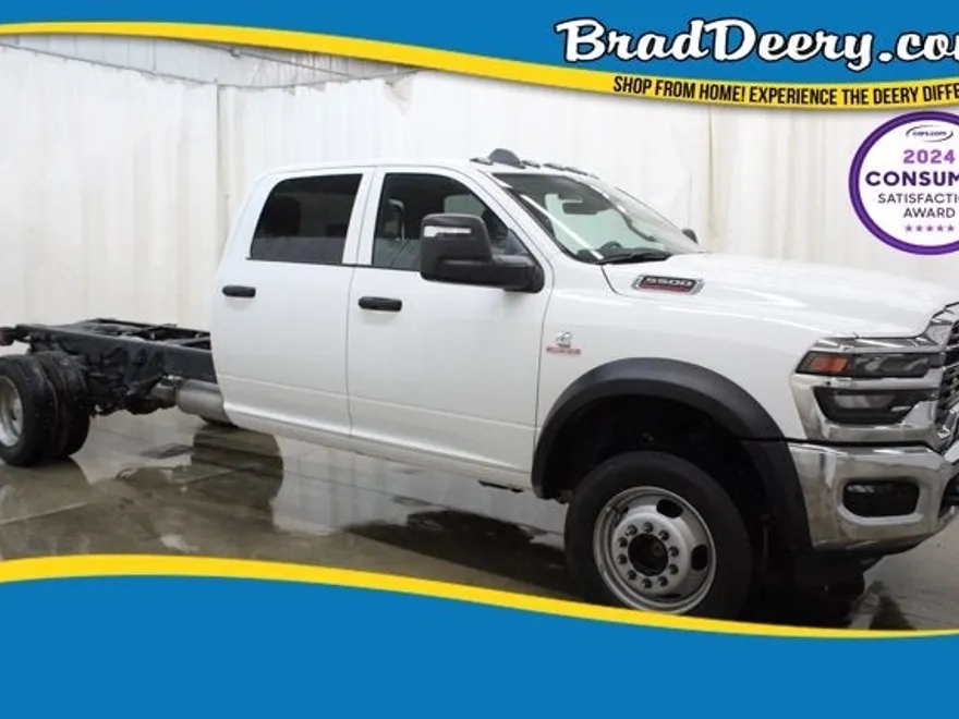 2025 Ram 5500 Tradesman photo 1