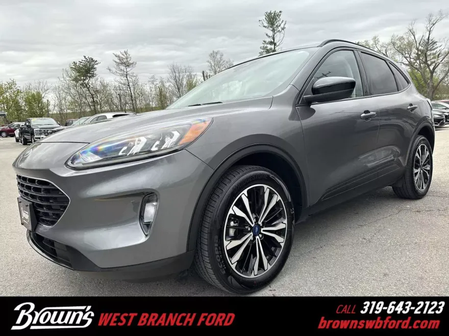 2022 Ford Escape SEL photo 1