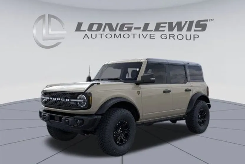 2025 Ford Bronco Badlands photo 1