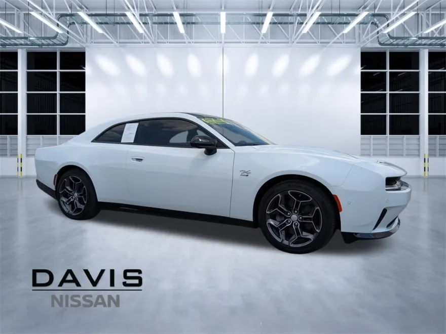 2024 Dodge Charger Daytona R/T photo 1