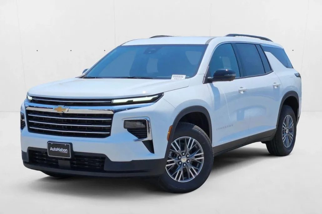 2026 Chevrolet Traverse 1LT photo 1