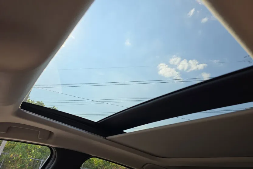 2026 Nissan Kicks SV photo 1