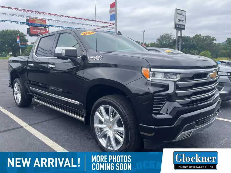 2024 Chevrolet Silverado 1500 High Country photo 1