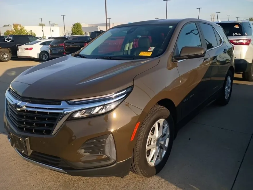 2023 Chevrolet Equinox photo 1