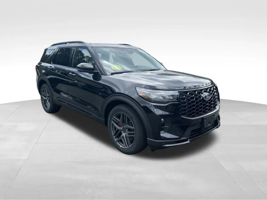 2025 Ford Explorer ST photo 1