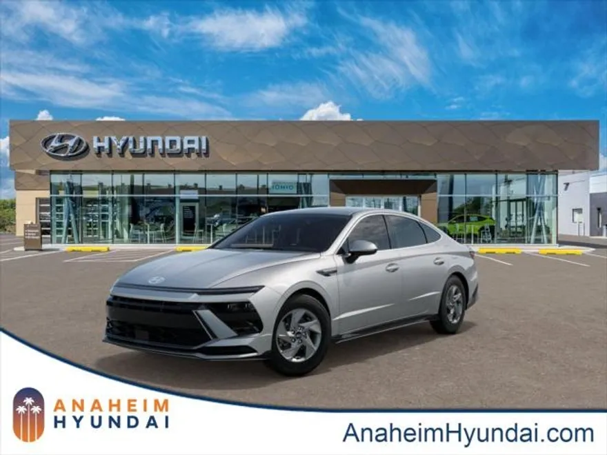 2025 Hyundai Sonata SE photo 1