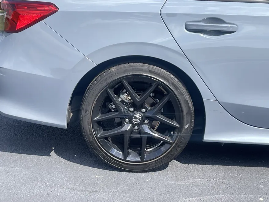 2023 Honda Civic Sport photo 1