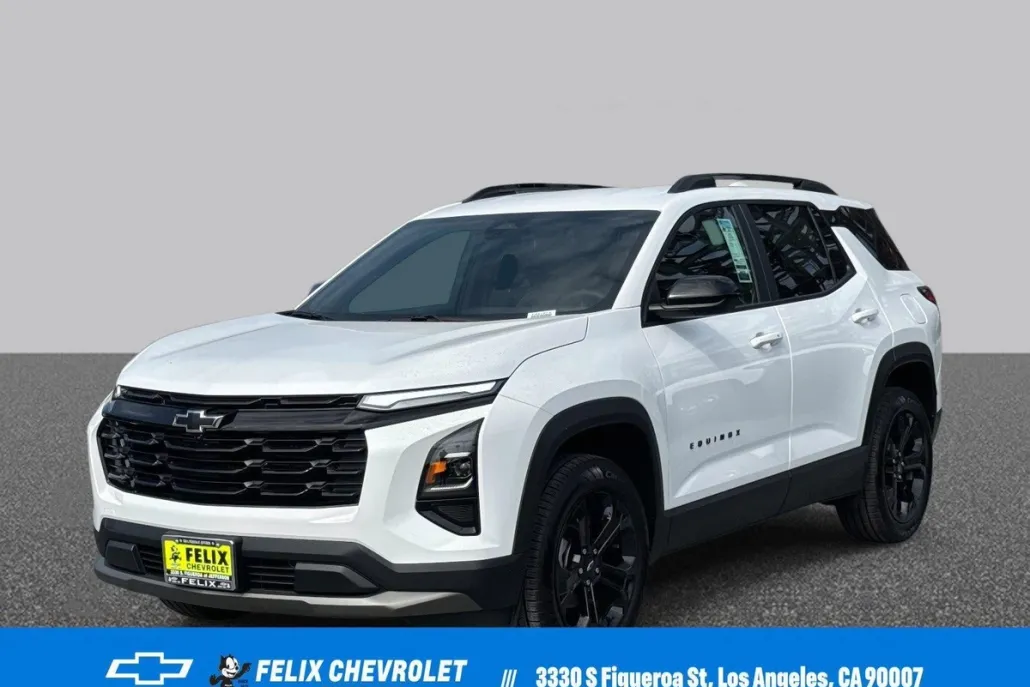 2026 Chevrolet Equinox LT photo 1