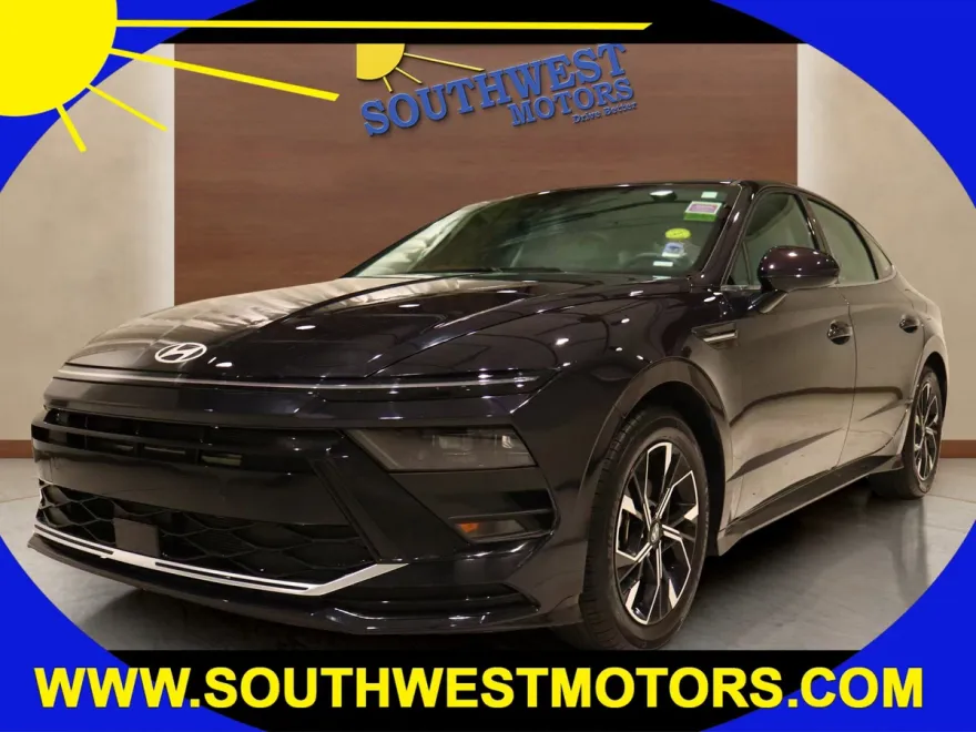 2025 Hyundai Sonata SEL photo 1