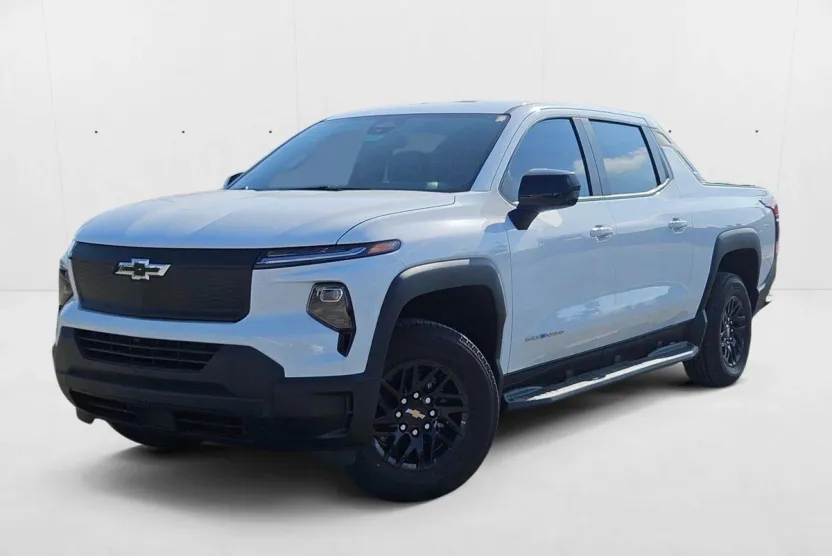 2024 Chevrolet Silverado EV Work Truck photo 1