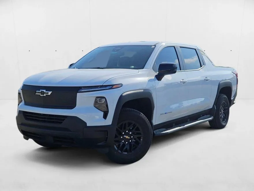 2024 Chevrolet Silverado EV Work Truck photo 1