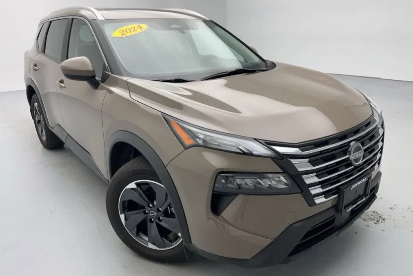 2024 Nissan Rogue photo 1