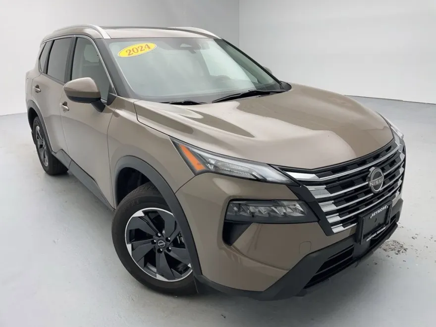 2024 Nissan Rogue photo 1
