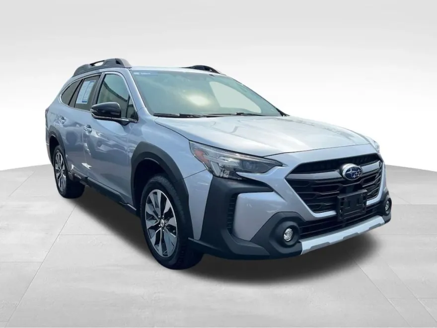 2023 Subaru Outback Limited photo 1