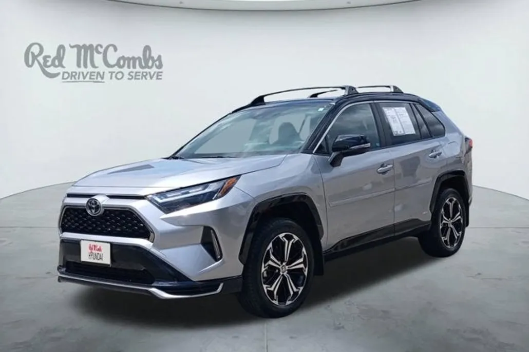 2025 Toyota RAV4 Hybrid XSE photo 1