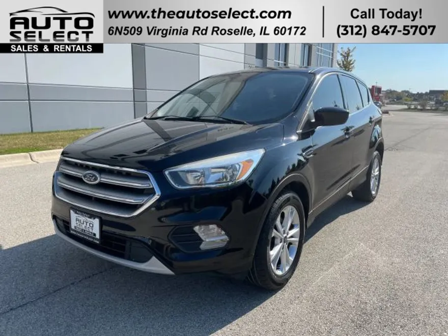 2017 Ford Escape SE Sport photo 1