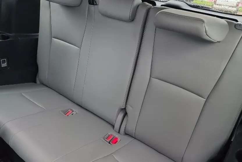 2020 Toyota Highlander Hybrid Limited photo 1