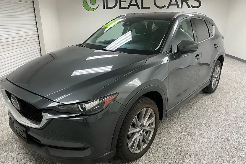 2020 Mazda CX-5 Grand Touring photo 1