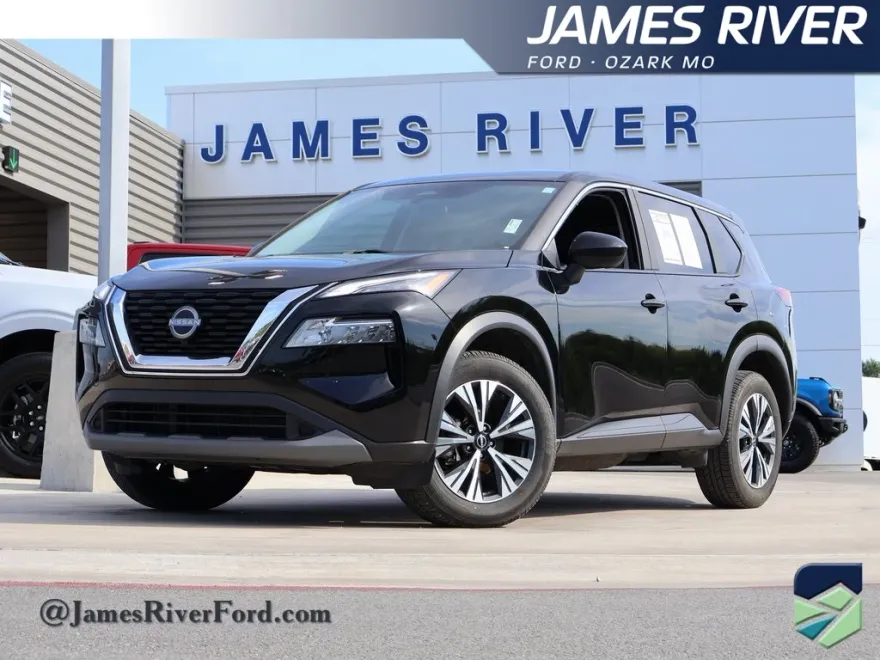 2023 Nissan Rogue SV photo 1