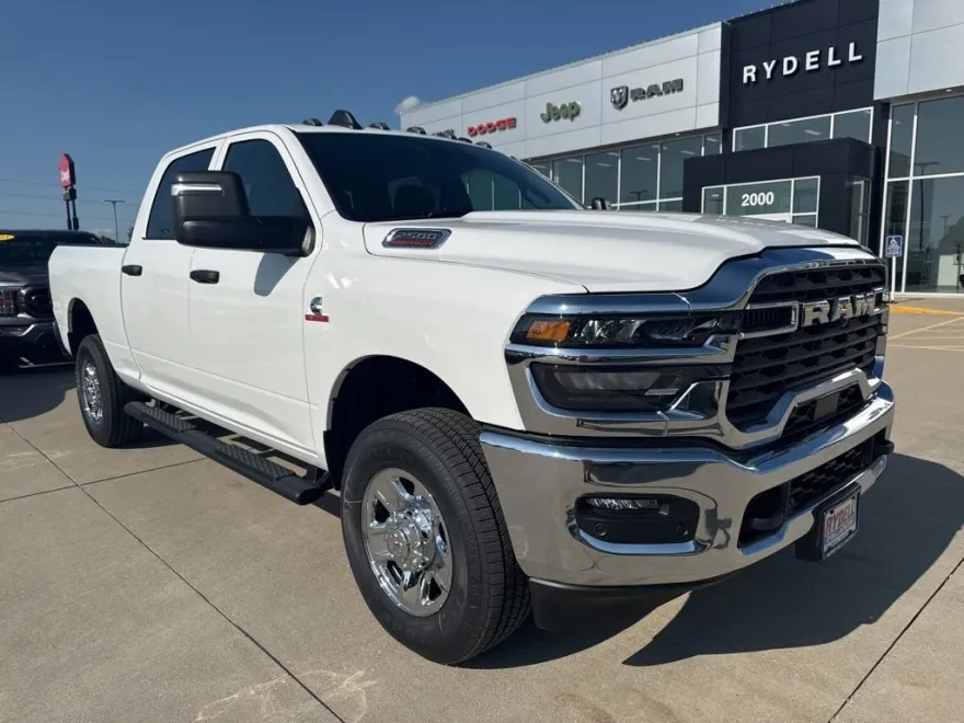 2025 Ram 2500 Tradesman photo 1