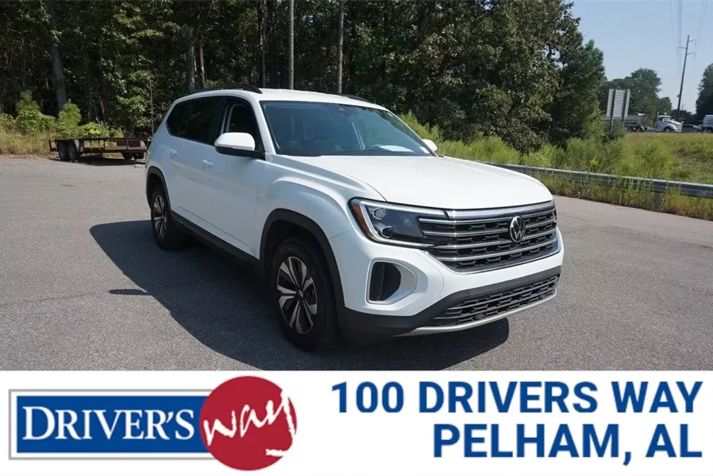 2024 Volkswagen Atlas SE photo 1