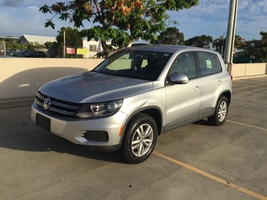 2013 Volkswagen Tiguan photo 1