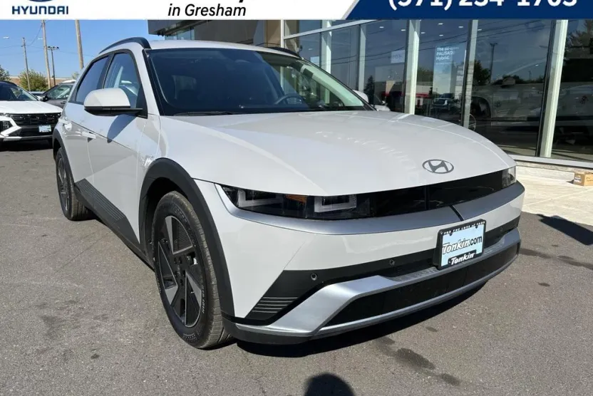 2025 Hyundai Ioniq 5 SEL photo 1